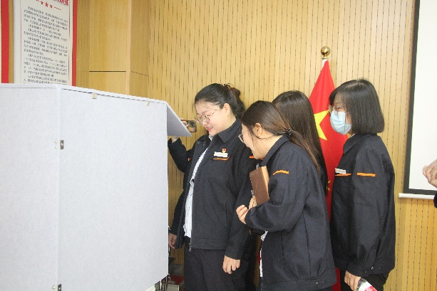 首页| 尊龙集团中国官方网站