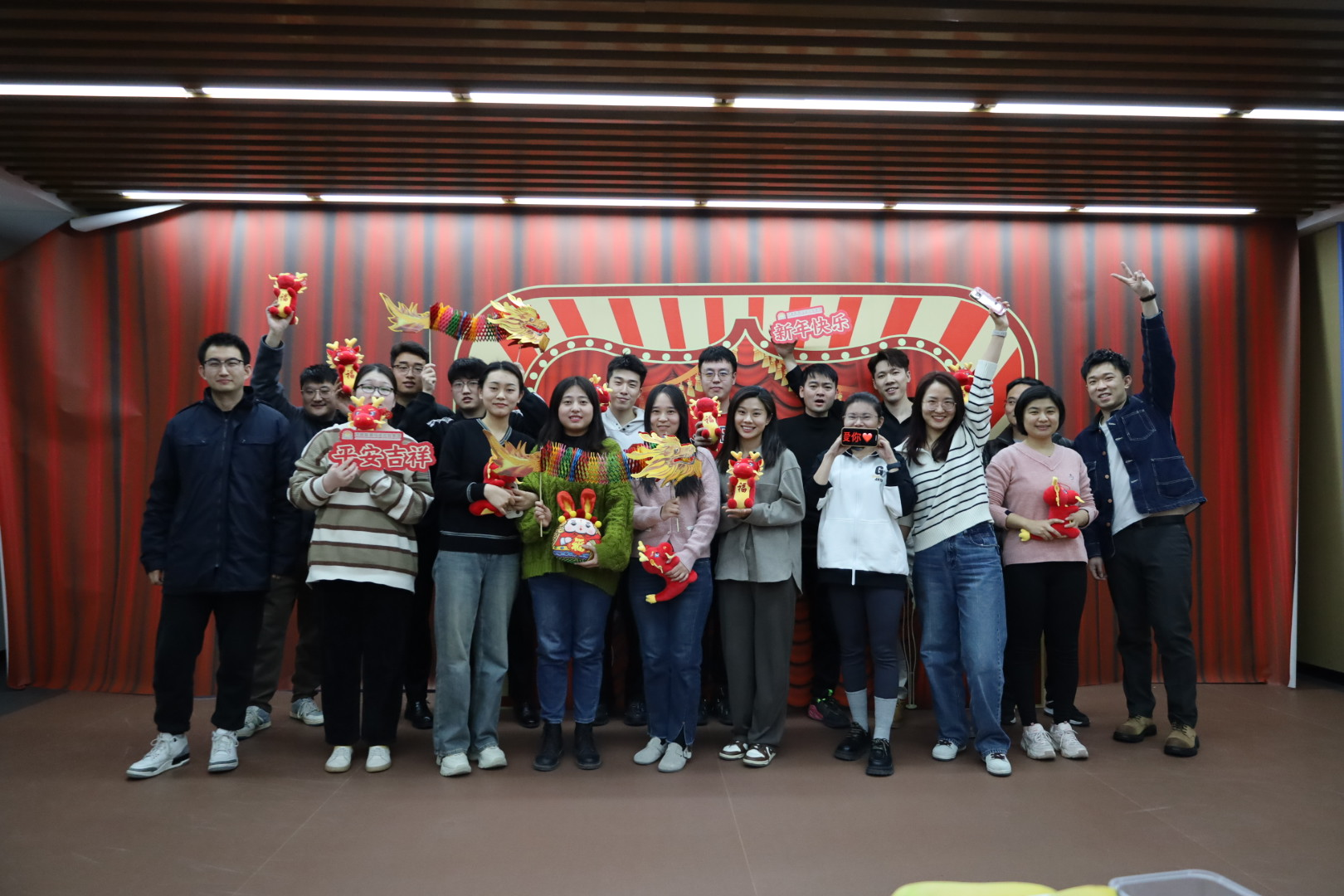 首页| 尊龙集团中国官方网站